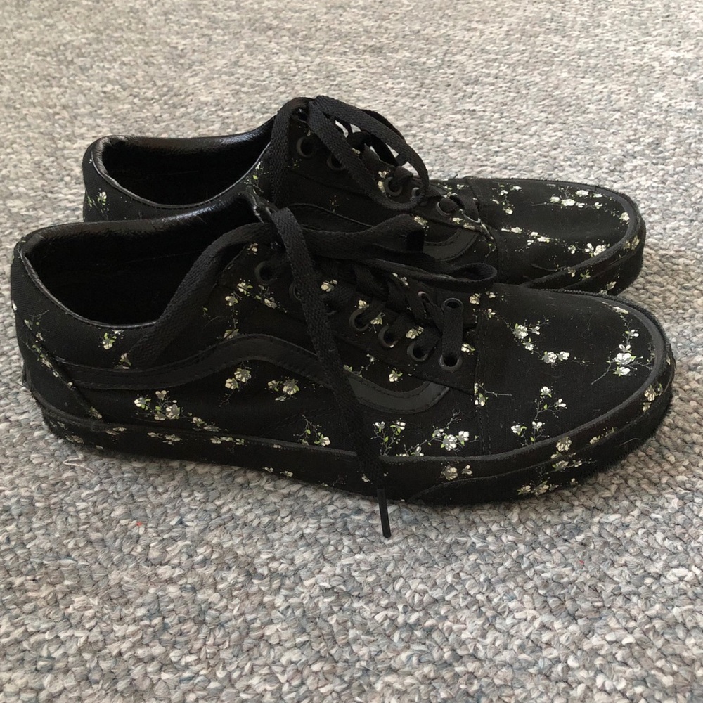 Vans Old Skool floral print Canvas skater shoes 10